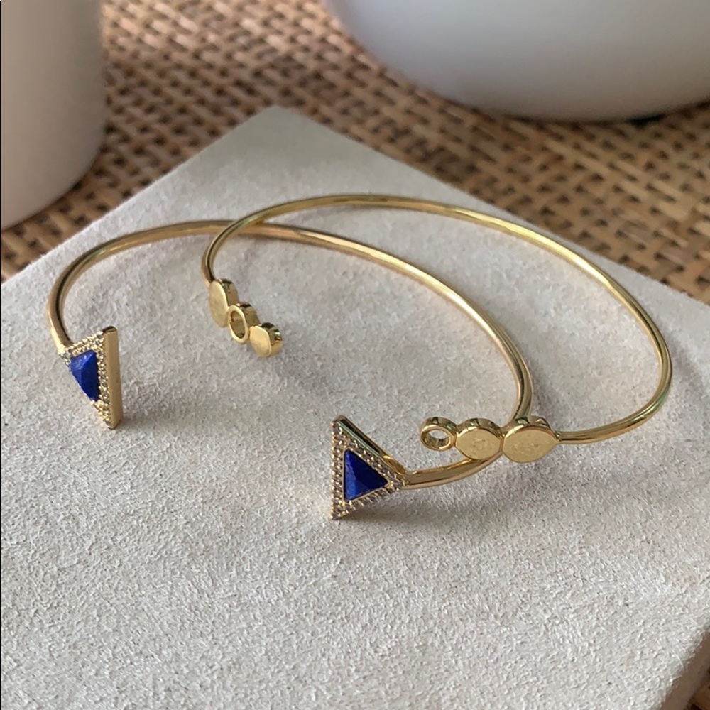 Cuff set - Picture 2 of 3